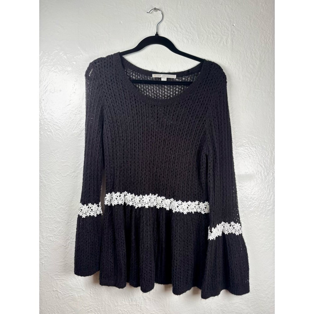 Black Crochet Peplum Sweater White Lace Bell Sleeve Sz L Whimsigoth Romantic